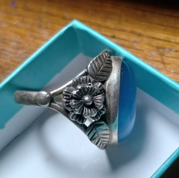 Silver ring - Picture 3 of 4